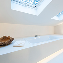 Viel Platz fürs Bad unterm Dach . Pop up my Bathroom