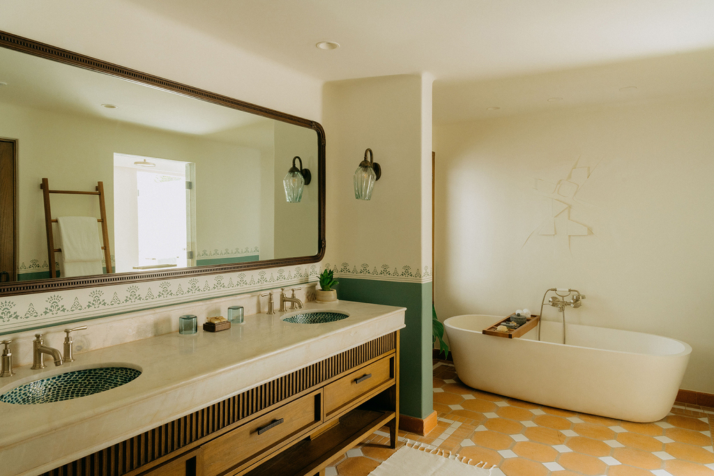 Badezimmer des Belmond Maroma an der Riviera Maya mit Produkten von Axor