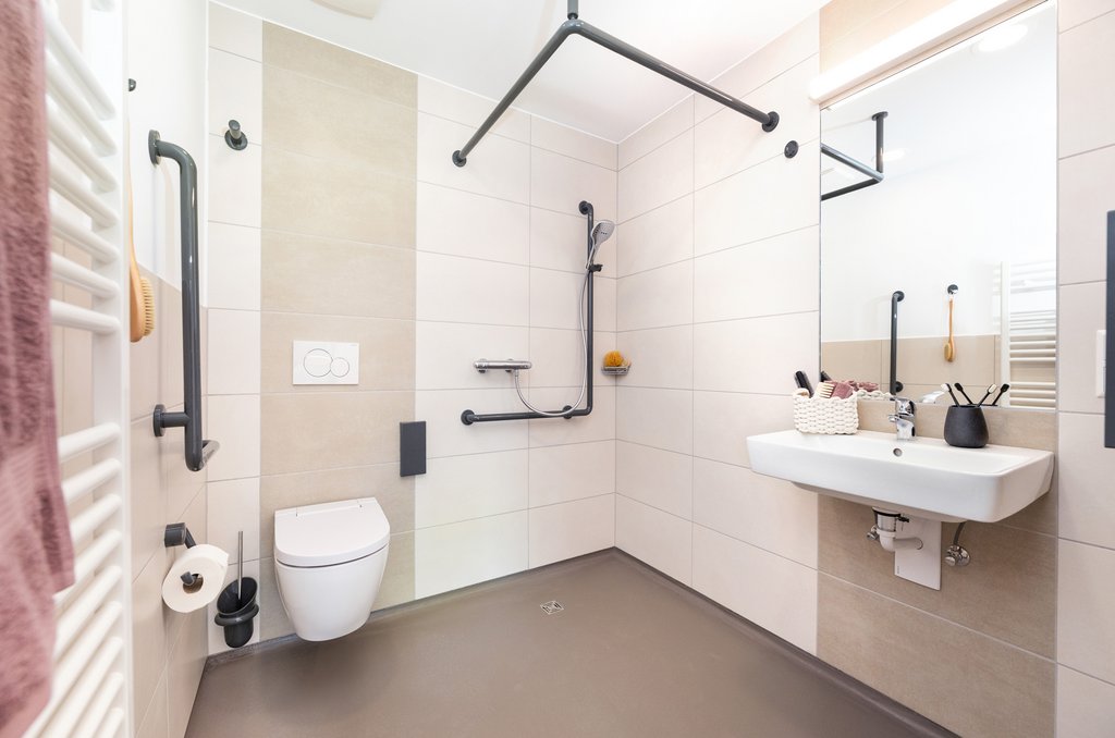 Servicebad im Pflegezentrum Residenz am Roten Bühl