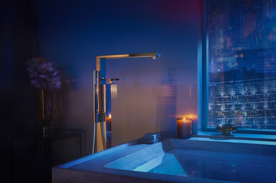 freistehende Wannenarmatur Axor Edge in Polished Gold Optic