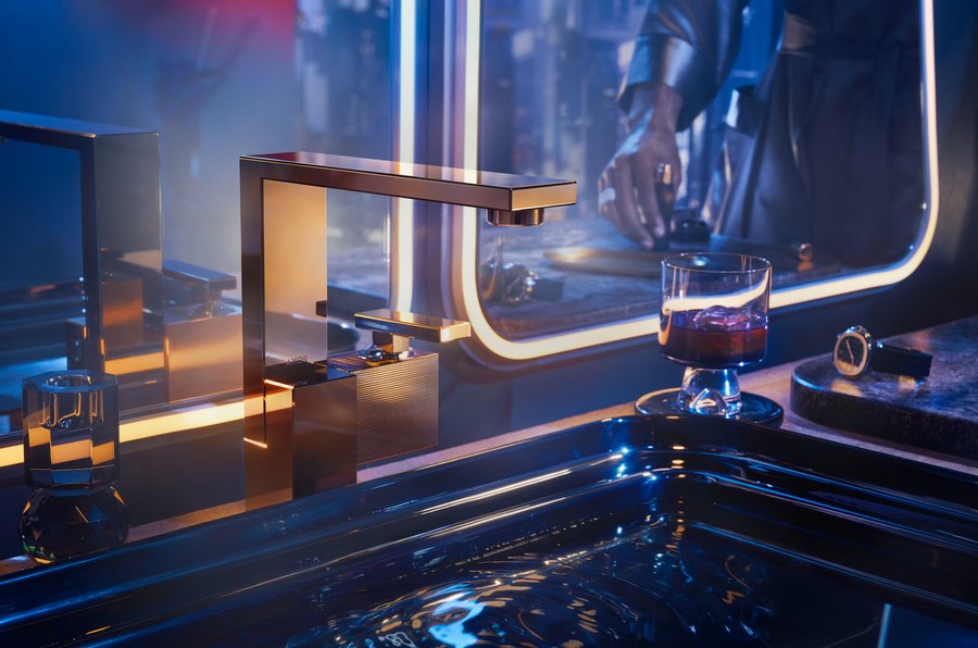 Edge Armatur von Axor im Design von Jean-Marie Massaud mit diamantener Prismenstruktur