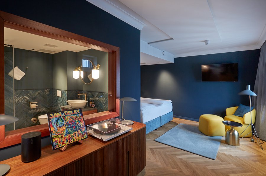 Zimmer der Suite Jan Delay im Gasthaus Villa Viva Hamburg