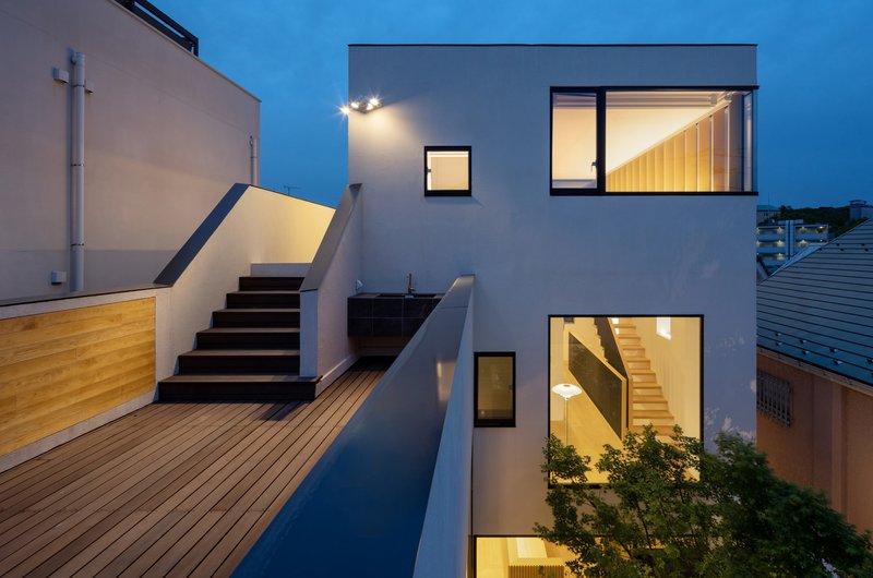 Haus Plates in Tokio