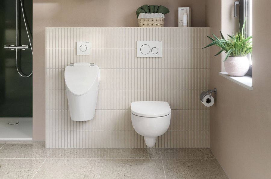 WC und Urinal von Geberit sollten unterschiedliche Einbauhöhen haben