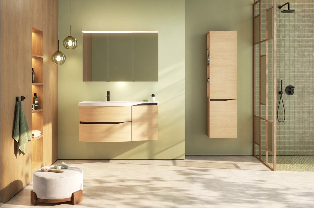 Badezimmerensemble der Kollektion Sinea 3.0 von burgbad