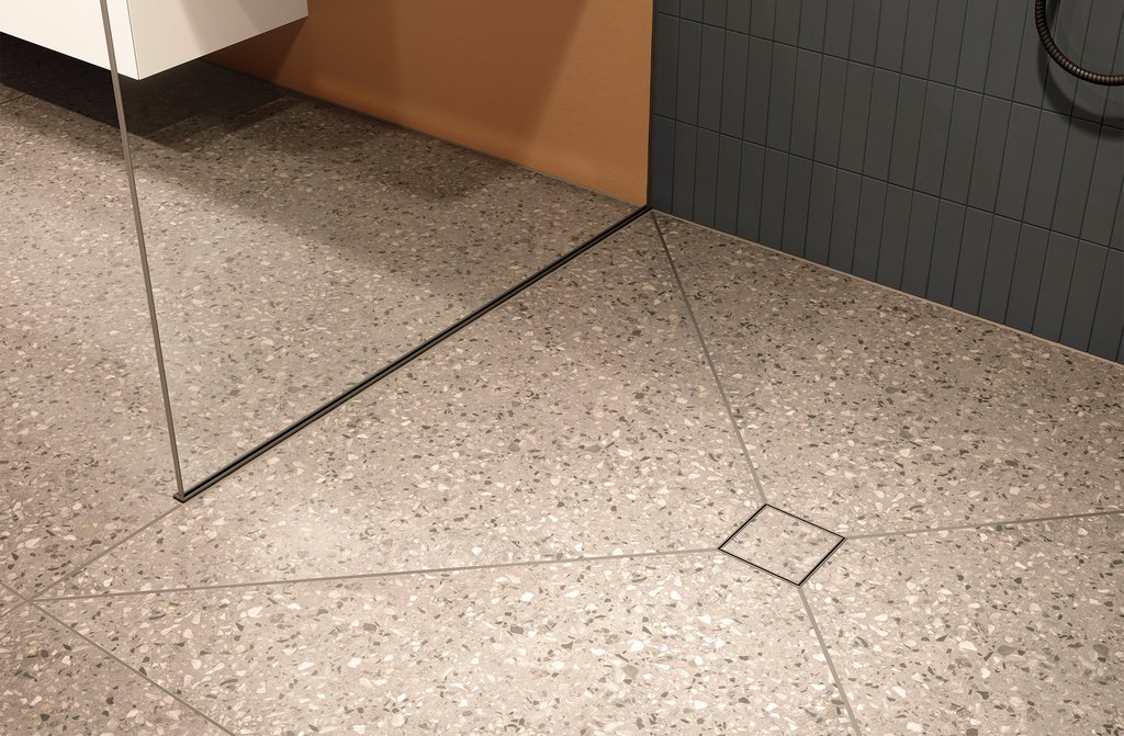 DallDrain Individual von Dallmer für durchgängig geflieste Duschbereiche