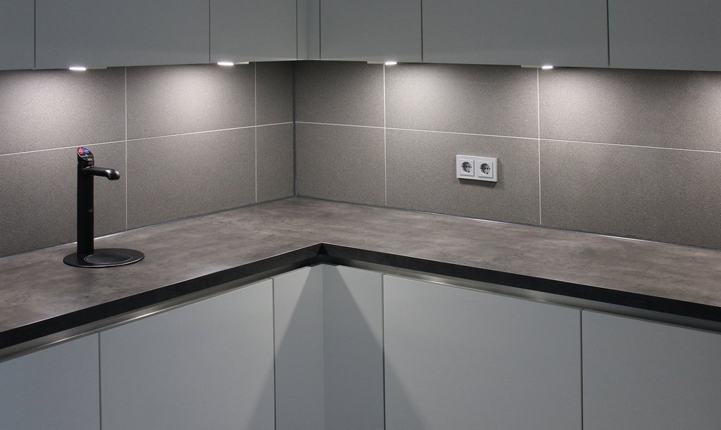 Armatur von Clage im Neubau der Spedition EgeTrans in Marbach am Neckar Armatur von Clage im Neubau der Spedition EgeTrans in Marbach am Neckar