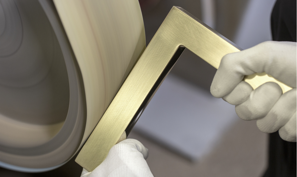 Keuco: Fertigung der Edition 90 Armaturen Keuco: Fertigung der Edition 90 Armaturen