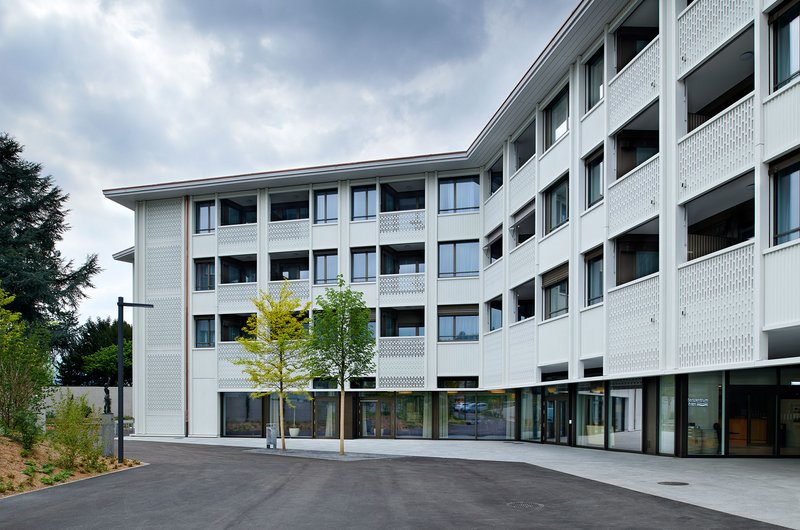Senevita Alterszentrum Gehren in Erlenbach bei Zürich
