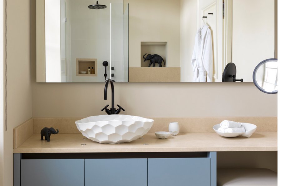 Badezimmerwelt Safari im Langham Nymphenburg Residence in München Badezimmerwelt Safari im Langham Nymphenburg Residence in München