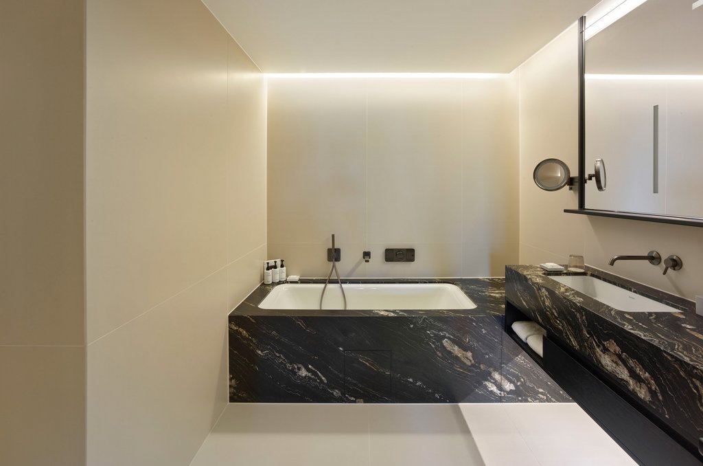 Badezimmer des Hotels Koenigshof in München