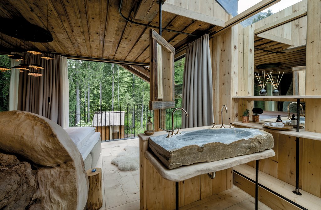 Waschplatz in den Seehütten des Priesteregg Premium Eco Resort