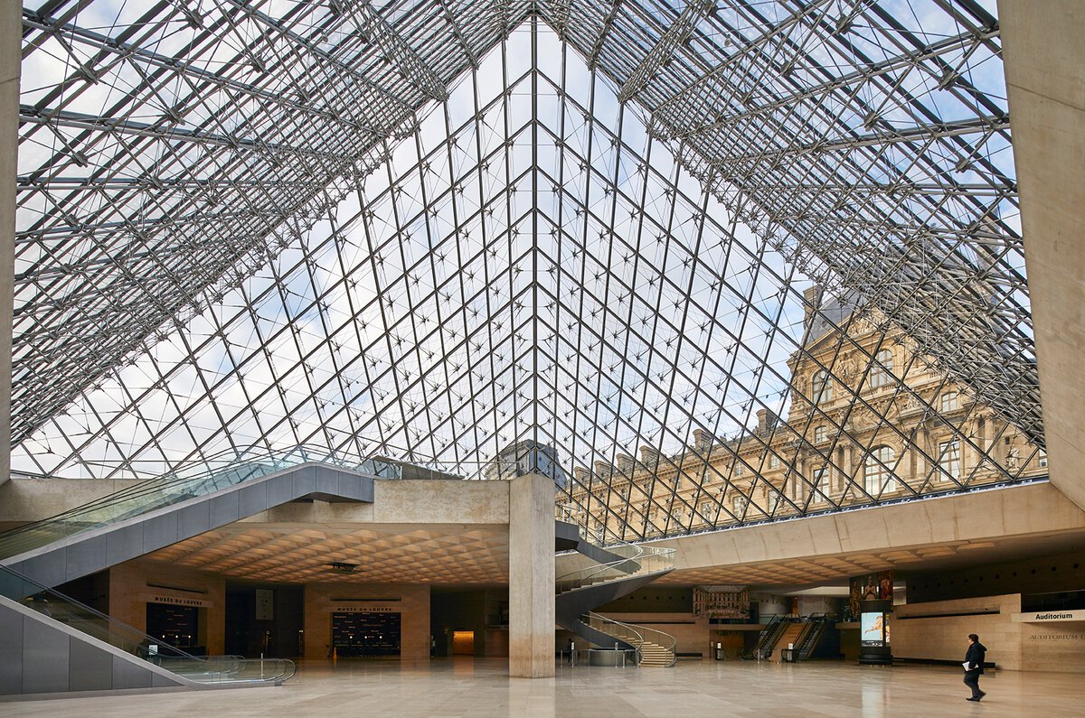 Toto equips the Louvre with sanitary facilities . Pop up my Bathroom