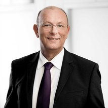 Portrait Bernd Steltner
