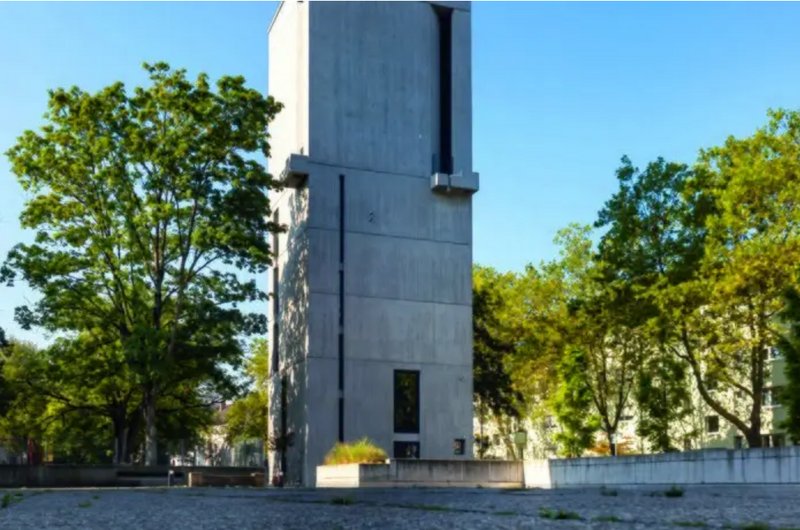 Bewohnter Campanile in Freiburg