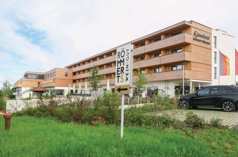 Außenansicht Sonnenhotel Weingut Römmert