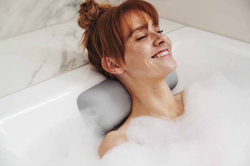 Das Skin Touch System von Kaldewei sorgt für besondere Entspannung beim Baden