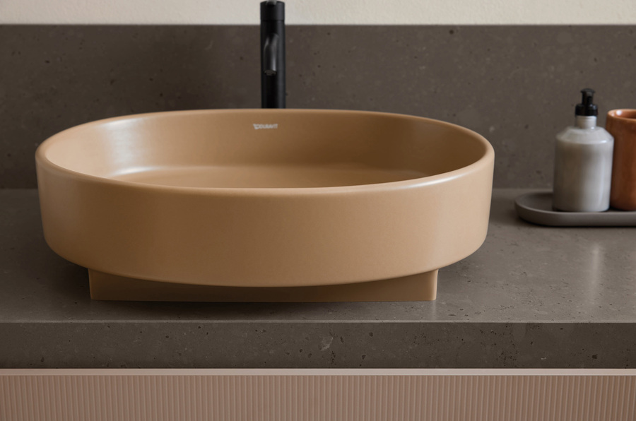 Aufsatzwaschbecken von Patricia Urquiola aus der Bad-Serie Balcoon von Duravit