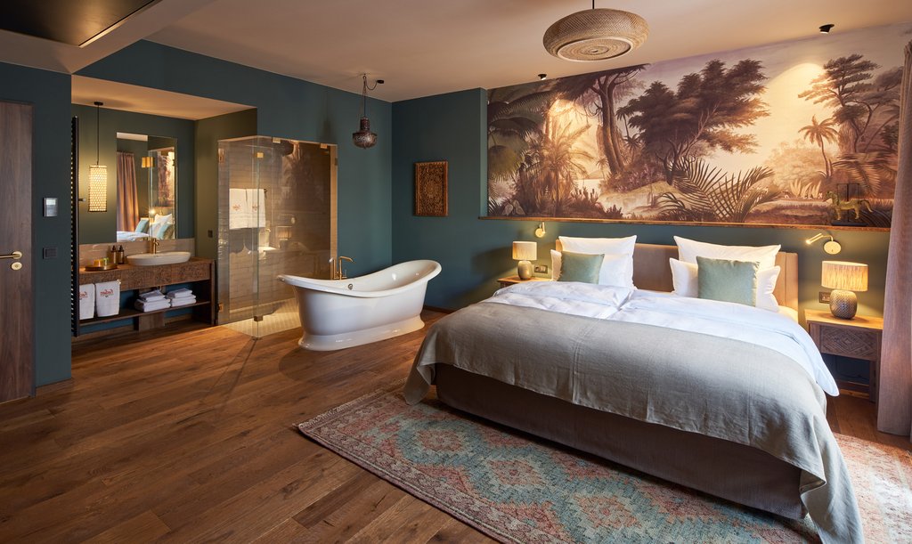 Hotelsuite im neu geschaffenen Areal des Vabali Spa & Hotel Ham­burg