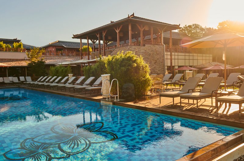 Außenbereich des Vabali Spa & Hotel Ham­burg